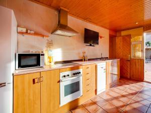 Kuchyň nebo kuchyňský kout v ubytování Holiday Home in Vendrell near Costa Dorada Beach, cleaning included