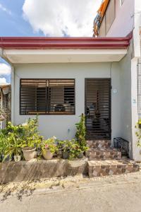 Gallery image of Transcient House Trece Martires Home Sweet Home in Quintana