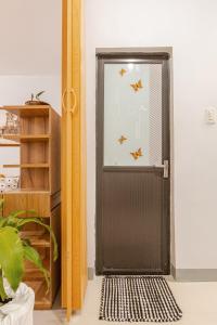 Gallery image of Transcient House Trece Martires Home Sweet Home in Quintana