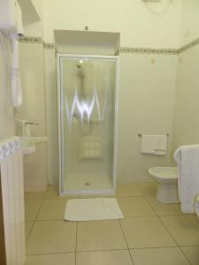 Ένα μπάνιο στο Hotel Antico Distretto