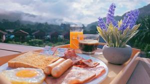 Jídlo v rezortu nebo okolí