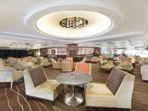 Posezení v ubytování Dorsett Grand Subang Hotel