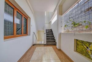 Fotografie z fotogalerie ubytování Hotel O SMS HOMES v destinaci Kójamputtúr