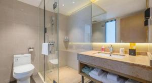Phòng tắm tại City Comfort Inn Foshan Shunde Daliang Qinghui Garden Food City +221 ảnh