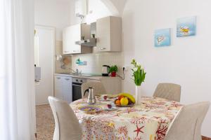 Dapur atau dapur kecil di MIRARIA seaview