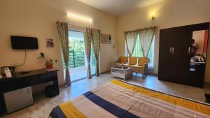 Et tv og/eller underholdning på Green County Wellness Retreat