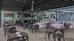 Restavracija oz. druge možnosti za prehrano v nastanitvi Amansari Hotel Nusajaya