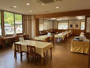 Restaurace v ubytování いやし亭 心空