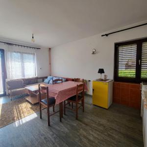 Khu vực ghế ngồi tại Accommodation Konak