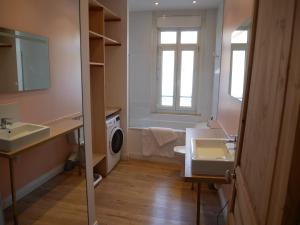 Ένα μπάνιο στο Cosette en Sandalette à Montreuil-sur-Mer