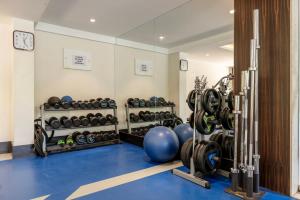 Fitness centrum a/nebo fitness zařízení v ubytování Quality Inn Patria Suites, Rajkot