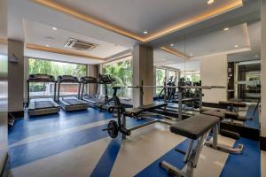 Fitness centrum a/nebo fitness zařízení v ubytování Quality Inn Patria Suites, Rajkot