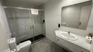 A bathroom at Hotel Sant March