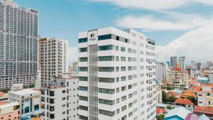 Nespecifikovaný výhled na destinaci Phnompenh nebo výhled na město při pohledu z hotelu