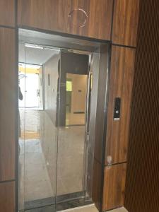 Fotografie z fotogalerie ubytování استديو انيق وهادئ دخول ذكي بالملقا 1001 v Rijádu