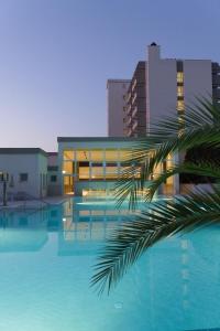 Bazén v ubytování Hotel Des Bains Terme nebo v jeho okolí