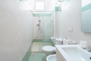 Un baño de Blu Island Marzamemi 19 fotos más