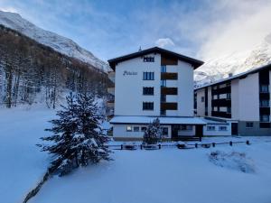 Nespecifikovaný výhled na hory nebo výhled na hory při pohledu z apartmánu