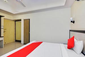 Gallery image of Hotel O Prabhu Sharan Residency in Turambhe +37 photos