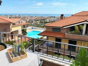 Πισίνα στο ή κοντά στο Holihome Vascello A7