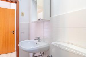 Ένα μπάνιο στο Stefany Holiday House +20 φωτογραφίες