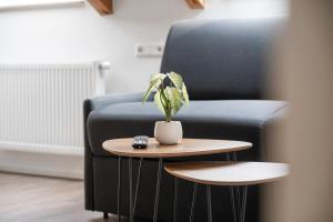 Gallery image of RANGE - 2-Zimmer WLAN Parkplatz Küche 1-4 Personen in Rudersberg +8 photos