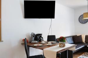 TV a/nebo společenská místnost v ubytování Wiff's Studio