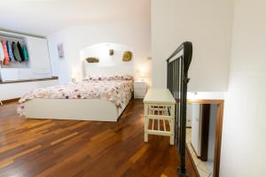 Postel nebo postele na pokoji v ubytování Emerald River Apartment