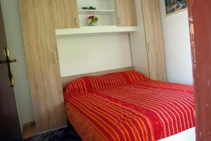 Postel nebo postele na pokoji v ubytování One Bedroom Apartment
