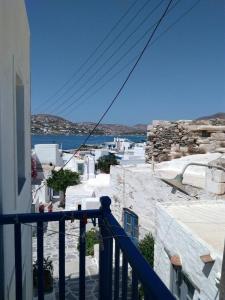 Gallery image of Kastro Apartment - Paroikia old down in Parikia