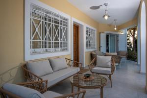 Imagine din galeria proprietății Orizon Sea View Villa A Luxurious Escape with Breathtaking Views in Argassi Zakynthos în Zakynthos