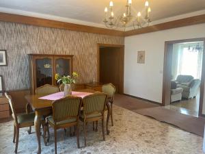 Posedenie v ubytovaní Hotel-Restaurant Moser Pöchlarn