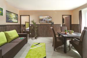 Posezení v ubytování Park Hotel Bükfürdő