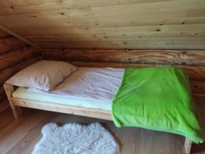 Postel nebo postele na pokoji v ubytování Lawendowy Domek