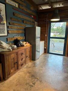 A cozinha ou kitchenette de Rustic cabin in the heart of the fields of Pitahaya