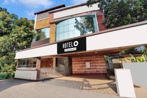 Fotografie z fotogalerie ubytování Super Hotel O Ernakulam Near North Railway Station v destinaci Ernakulam
