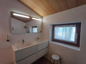 Kúpeľňa v ubytovaní Waterfront Apartments Zell am See - Steinbock Lodges