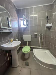 Koupelna v ubytování Casa Flaviu Eforie Sud