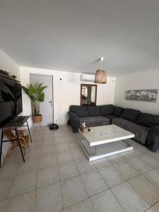 Photo de la galerie de l'établissement Le Pavillon de Nina, à Puget