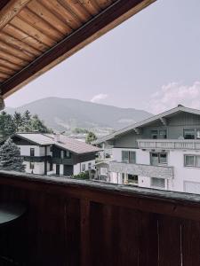 Nespecifikovaný výhled na hory nebo výhled na hory při pohledu z apartmánu + 37 fotografií
