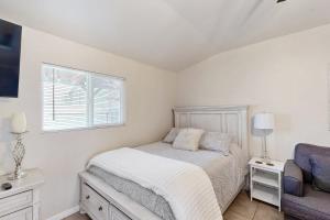 Φωτογραφία από το άλμπουμ του Violet's Little House σε Τουσόν