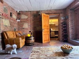 Gambar di galeri bagi Wine Cellar Hostel di Tbilisi City