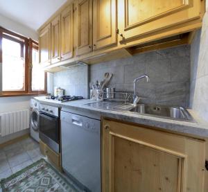 Gallery image of 122 Crepedel in Cortina dʼAmpezzo +7 photos