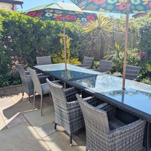 Πισίνα στο ή κοντά στο Hot tub & sauna, self catering house for 16 people