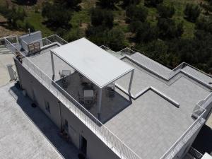 an overhead view of a roof of a building at Villa Caravaggio Comfort e Relax in Rocca San Giovanni
