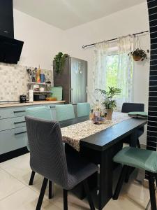 Kuchyň nebo kuchyňský kout v ubytování Apartment Josip