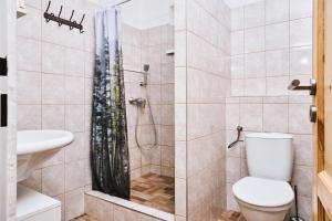Koupelna v ubytování Apartmány Pod Přehradou + 35 fotografií