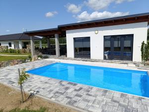 Bassein majutusasutuses Apartmán na Slovácku või selle lähedal