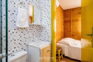 Ένα μπάνιο στο Cabanas relaxantes perto da Praia do Rosa - PRJ +47 φωτογραφίες