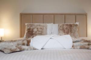 Gallery image of Lakeside Haven - Ultimate Relaxation Spot in Monroe